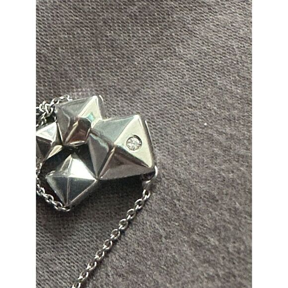 CHIMENTO 18K  Armillas Pyramis Necklace in White Gold with A 0.01ct Diamond - Picture 5 of 7